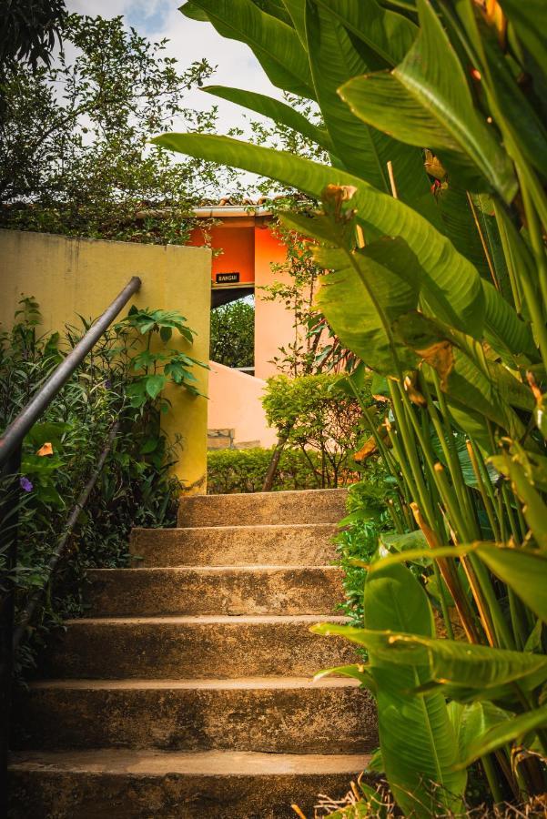 Aparthotel Jardin Tropical Бужумбура Екстер'єр фото
