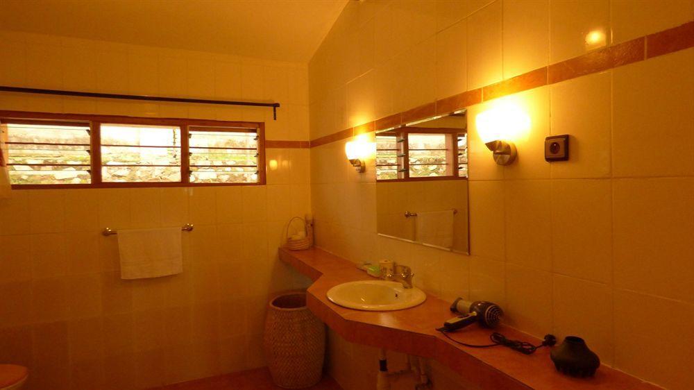Aparthotel Jardin Tropical Бужумбура Екстер'єр фото